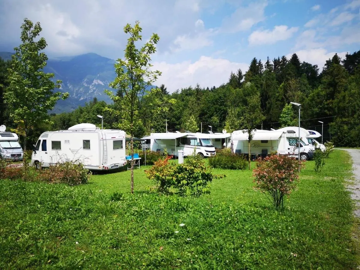 Camping Clusone Pineta Hotel Fiorine Italia