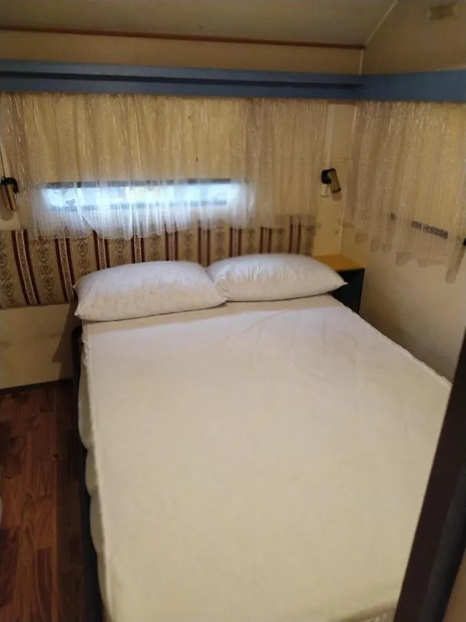 Campsite Camping Clusone Pineta Hotel Fiorine